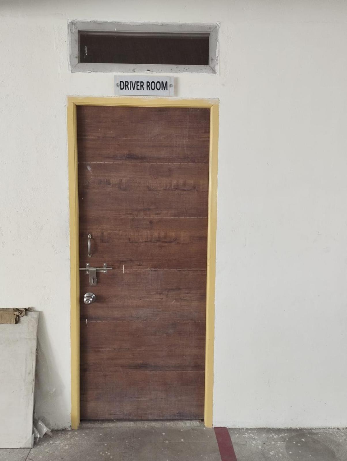 ホテル Annai Residency ヴェールール エクステリア 写真